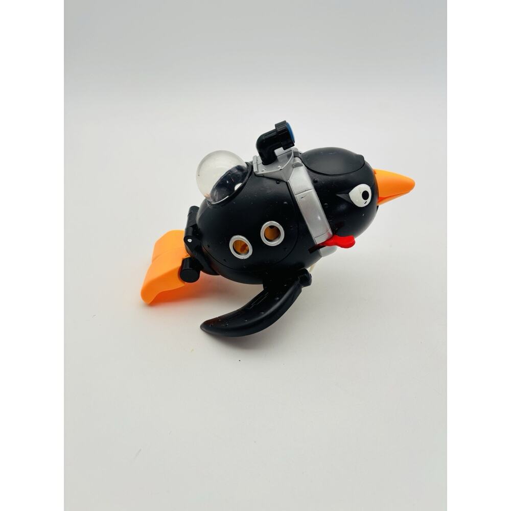 Fisher Price Imaginext DC Super Friends Penguin Submarine Vehicle w/ 3 Penguins - Picture 2 of 16